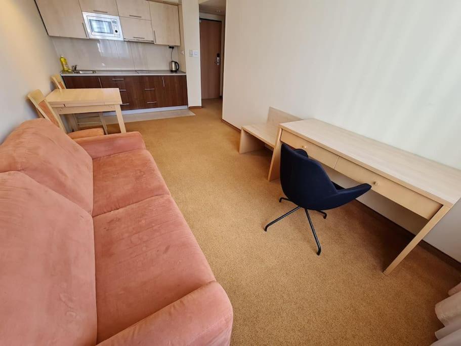 10Q - Z6 Apartament 704 Lägenhet Warszawa Exteriör bild
